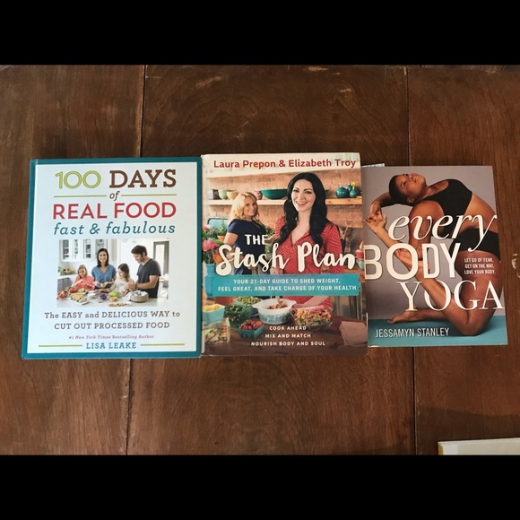 Book Bundle - Picture 2 of 4